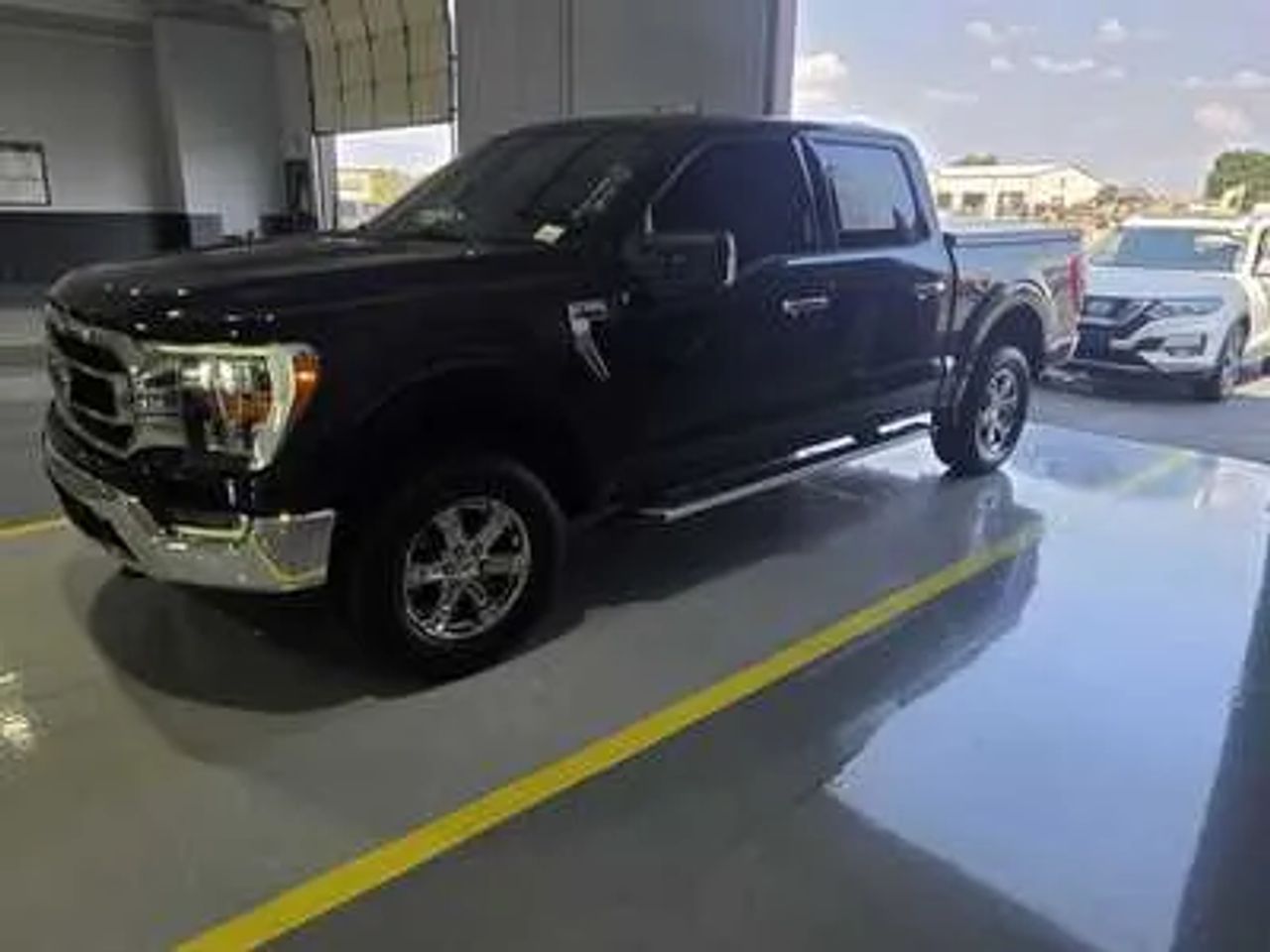 ford f-150 2022 1FTFW1E80NKF01172 image ford f-150 2022 1FTFW1E80NKF01172 image