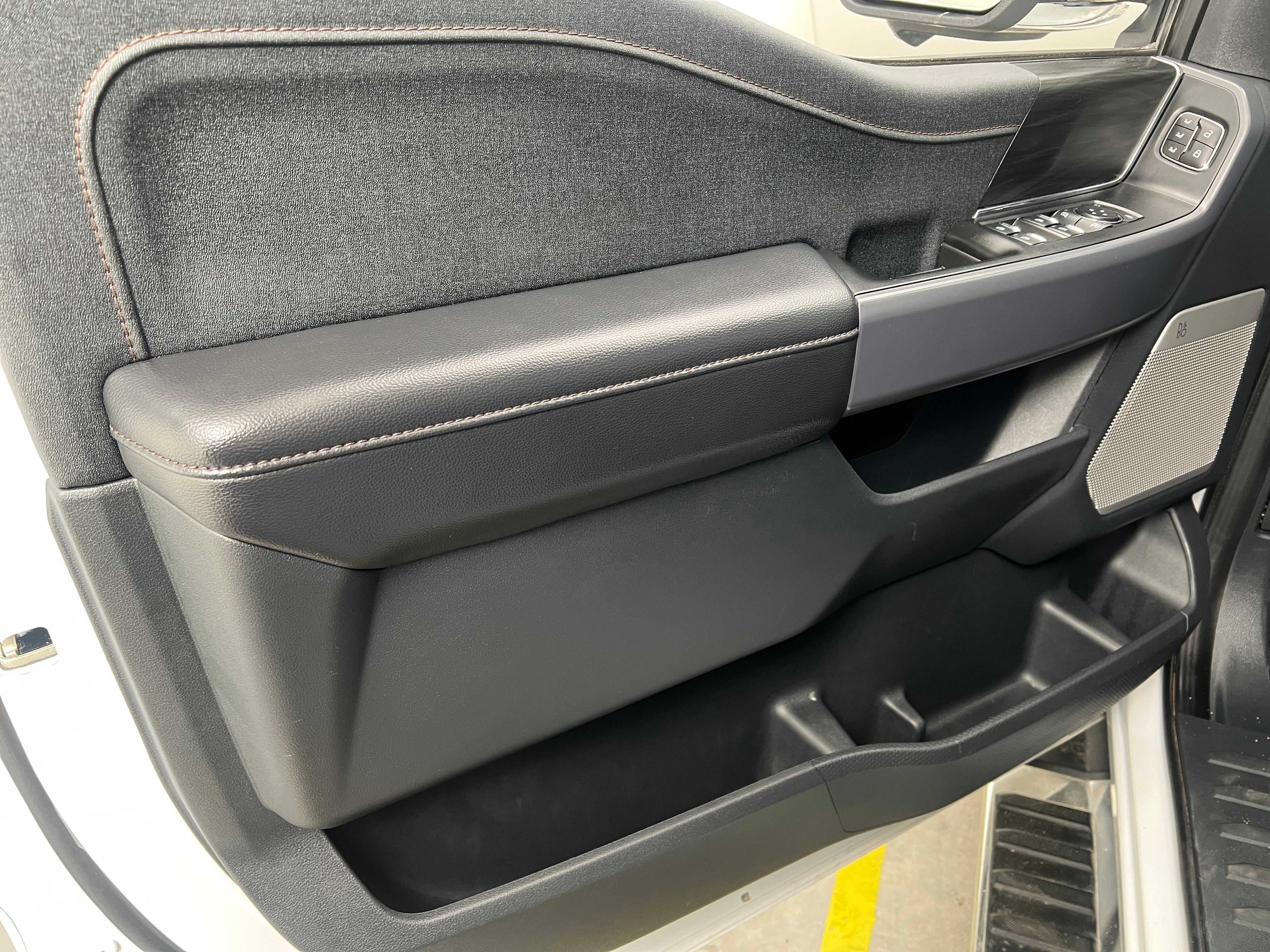 ford f-150 2025 1FTFW5L82SKE45970 image ford f-150 2025 1FTFW5L82SKE45970 image
