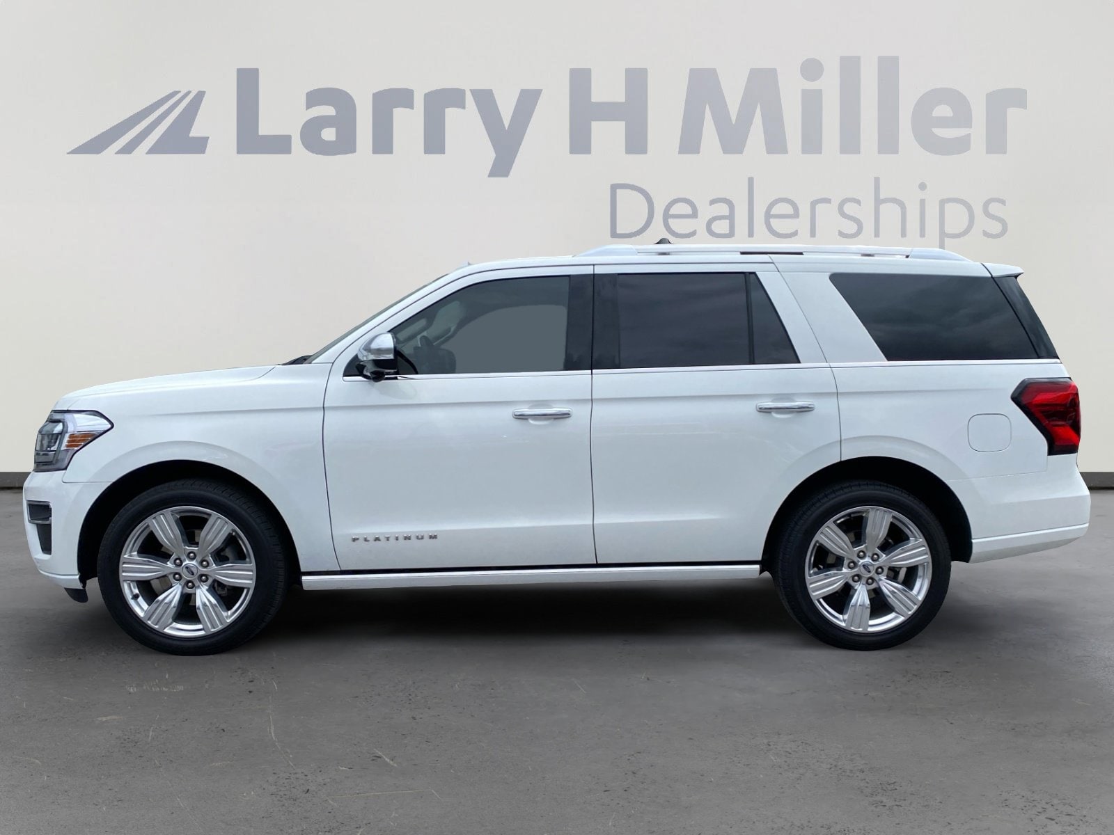 ford expedition 2023 1FMJU1M8XPEA34521 image ford expedition 2023 1FMJU1M8XPEA34521 image
