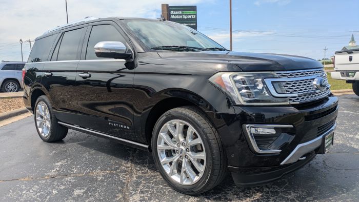 ford expedition 2018 1FMJU1MT1JEA57794 image ford expedition 2018 1FMJU1MT1JEA57794 image