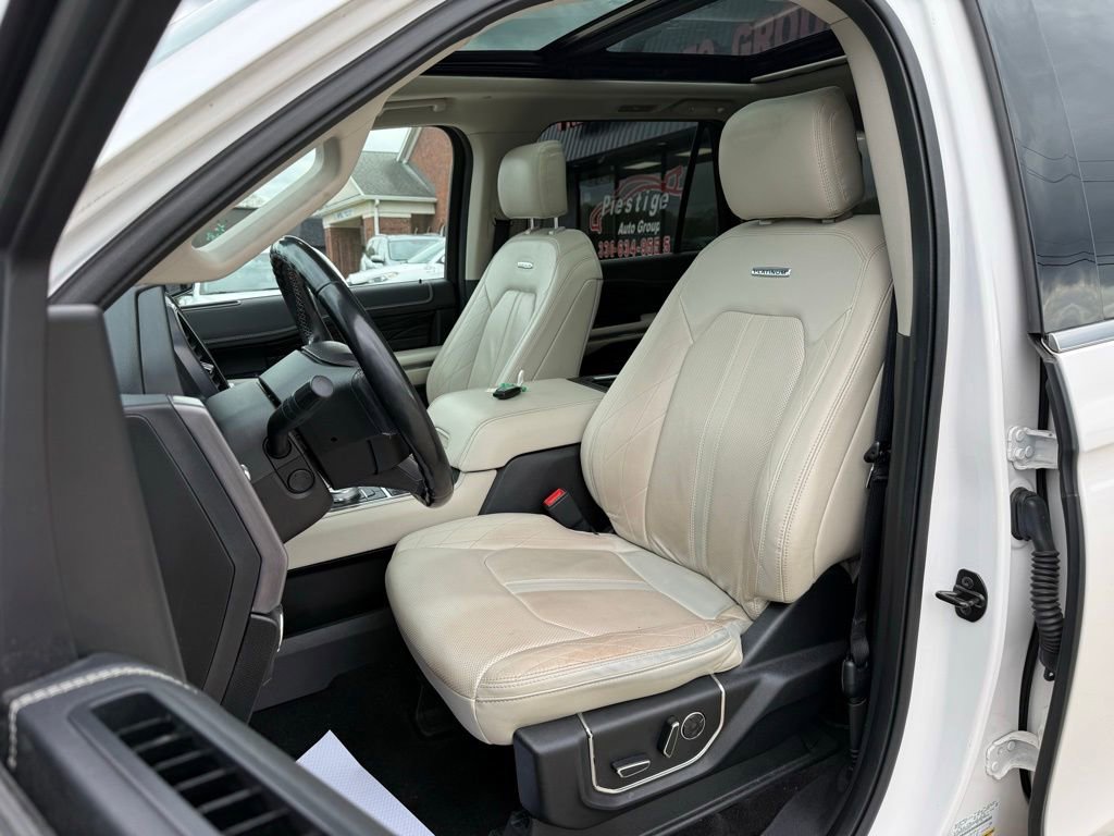 ford expedition 2018 1FMJU1MT3JEA69767 image ford expedition 2018 1FMJU1MT3JEA69767 image