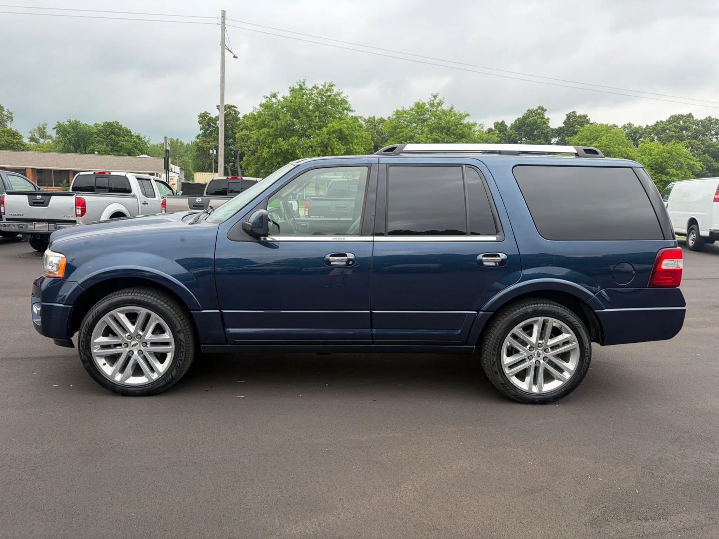 ford expedition 2017 1FMJU2AT8HEA37918 image ford expedition 2017 1FMJU2AT8HEA37918 image