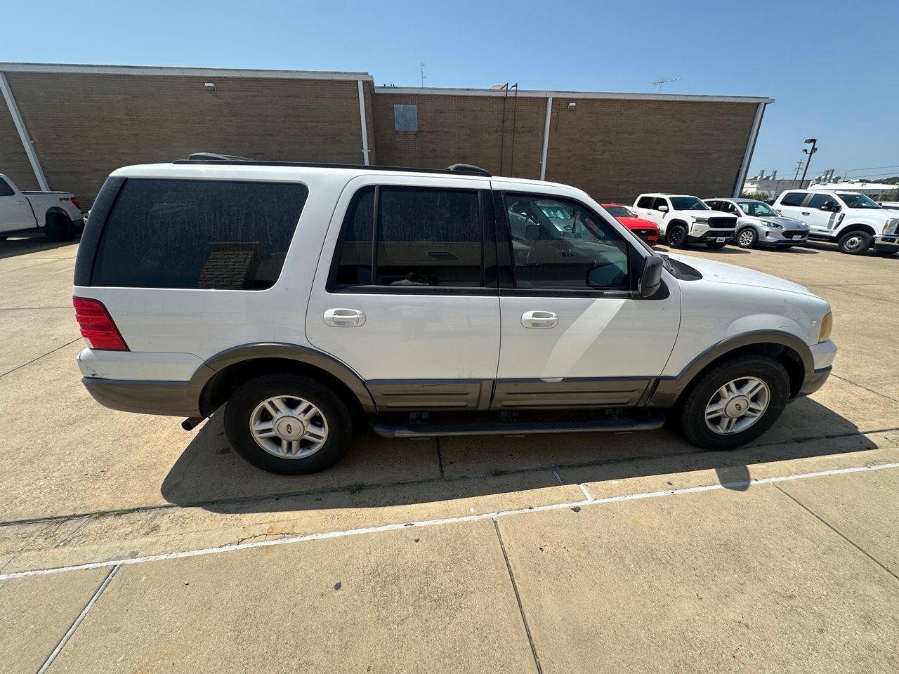 ford expedition 2004 1FMRU15W84LB77510 image ford expedition 2004 1FMRU15W84LB77510 image
