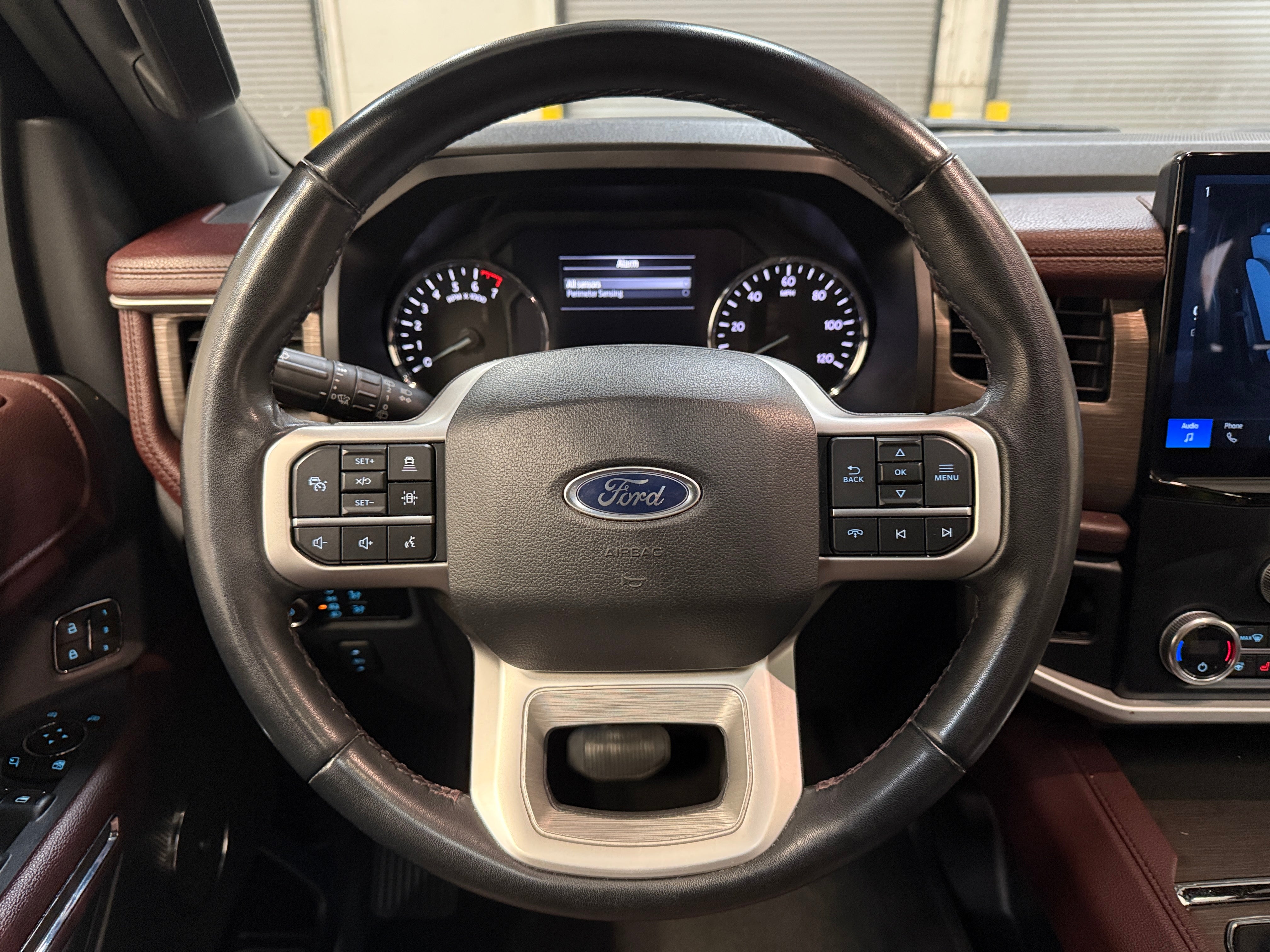 ford expedition 2024 1FMJK1K80REA31025 image ford expedition 2024 1FMJK1K80REA31025 image