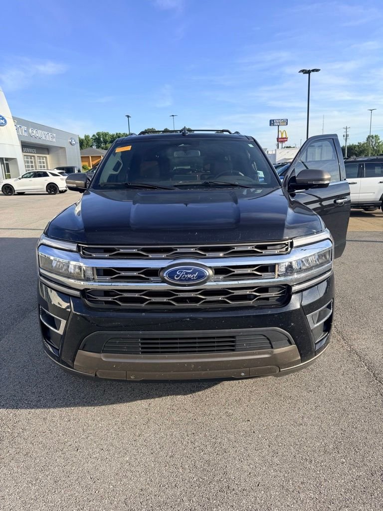 ford expedition 2024 1FMJK1N82REA70663 image ford expedition 2024 1FMJK1N82REA70663 image