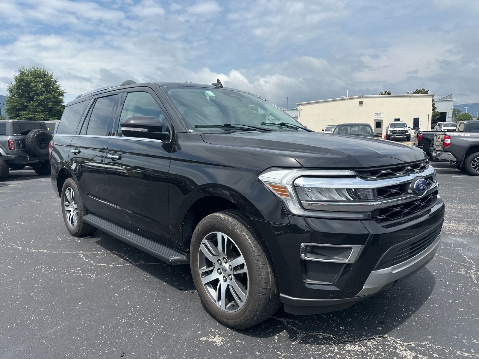 ford expedition 2024 1FMJU1K80REA25686 image ford expedition 2024 1FMJU1K80REA25686 image