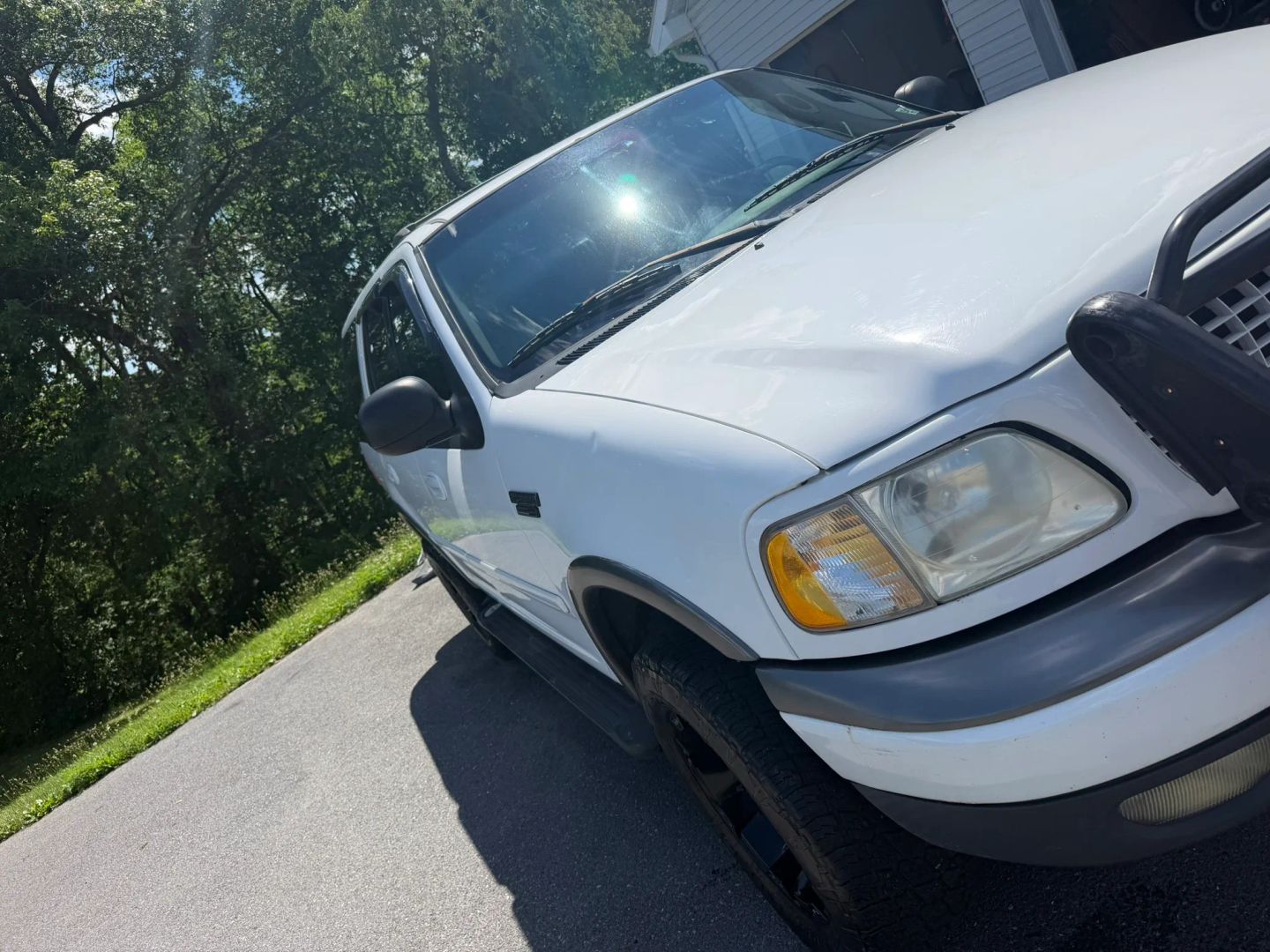 ford expedition 2001 1FMPU16L61LA29847 image ford expedition 2001 1FMPU16L61LA29847 image