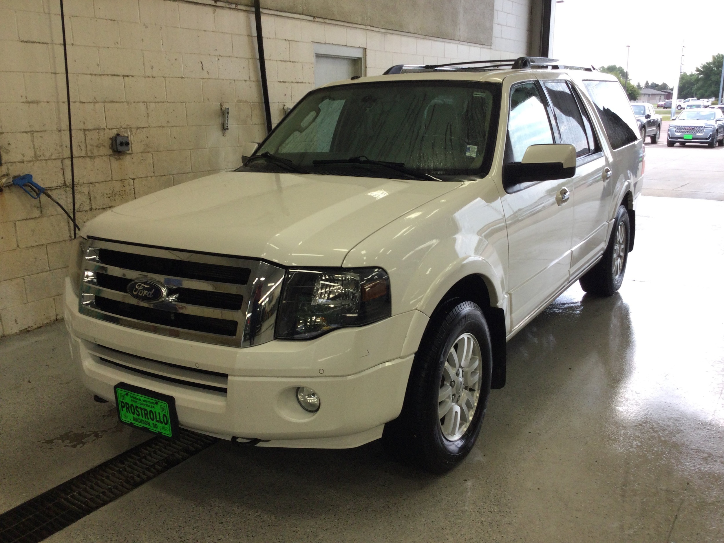 ford expedition 2014 1FMJK2A57EEF23607 image ford expedition 2014 1FMJK2A57EEF23607 image