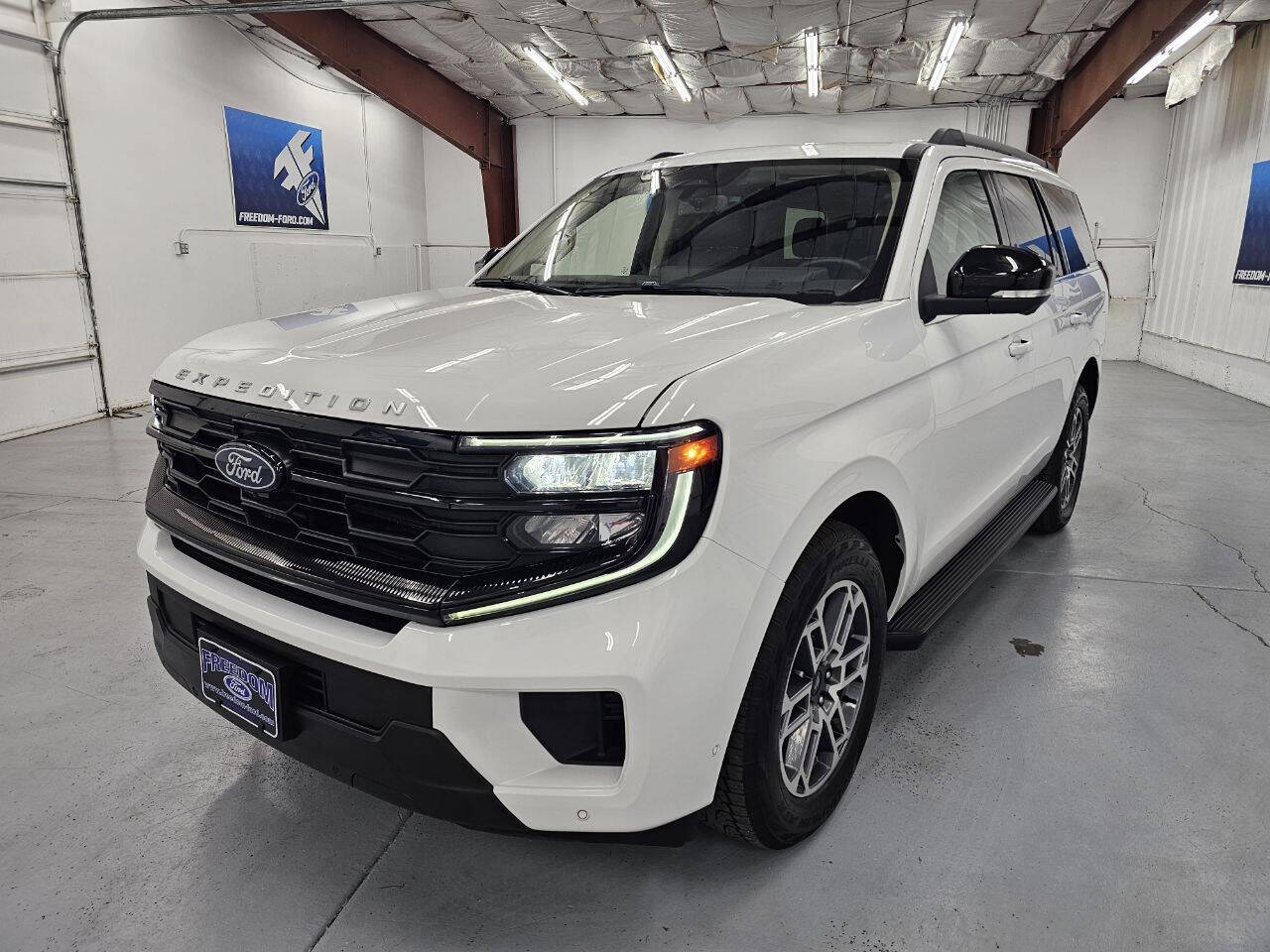 ford expedition 2025 1FMJU1J80SEA23167 image ford expedition 2025 1FMJU1J80SEA23167 image
