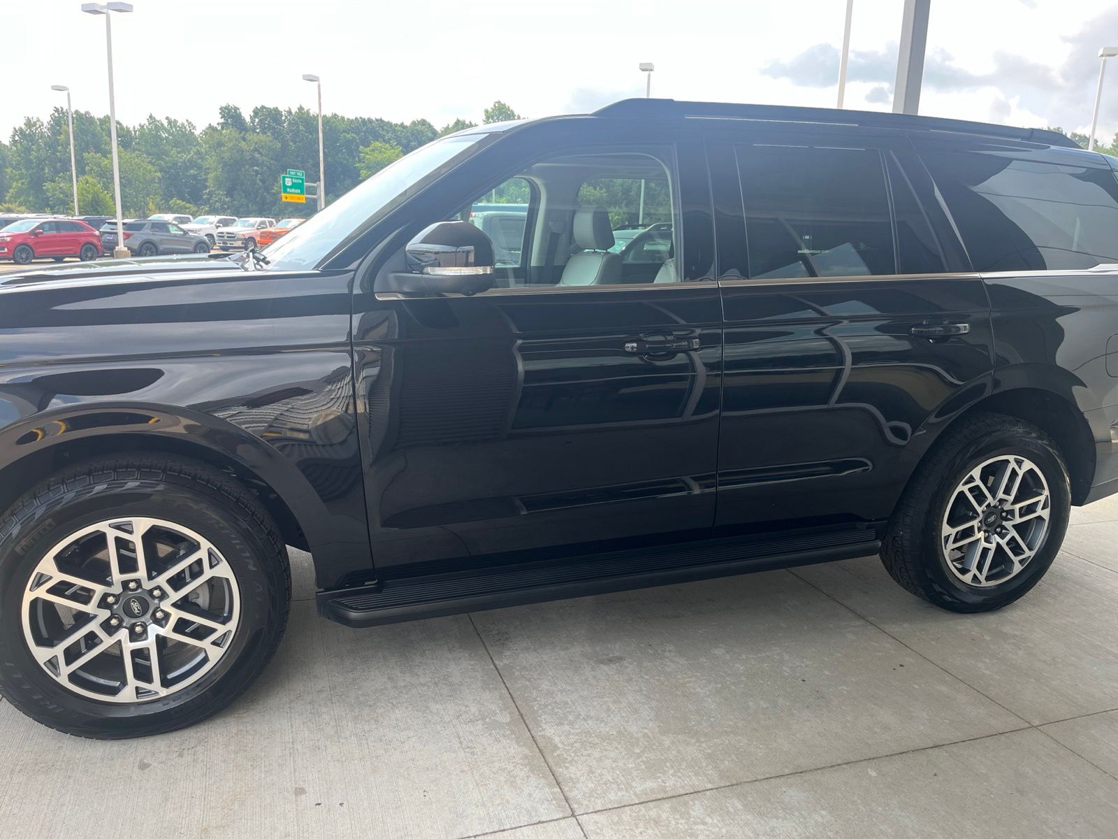 ford expedition 2025 1FMJU1J84SEA09434 image ford expedition 2025 1FMJU1J84SEA09434 image