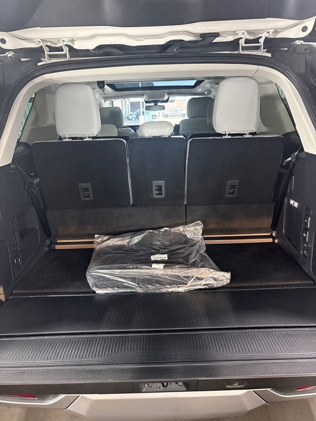 ford expedition 2025 1FMJU1M80SEA55824 image ford expedition 2025 1FMJU1M80SEA55824 image