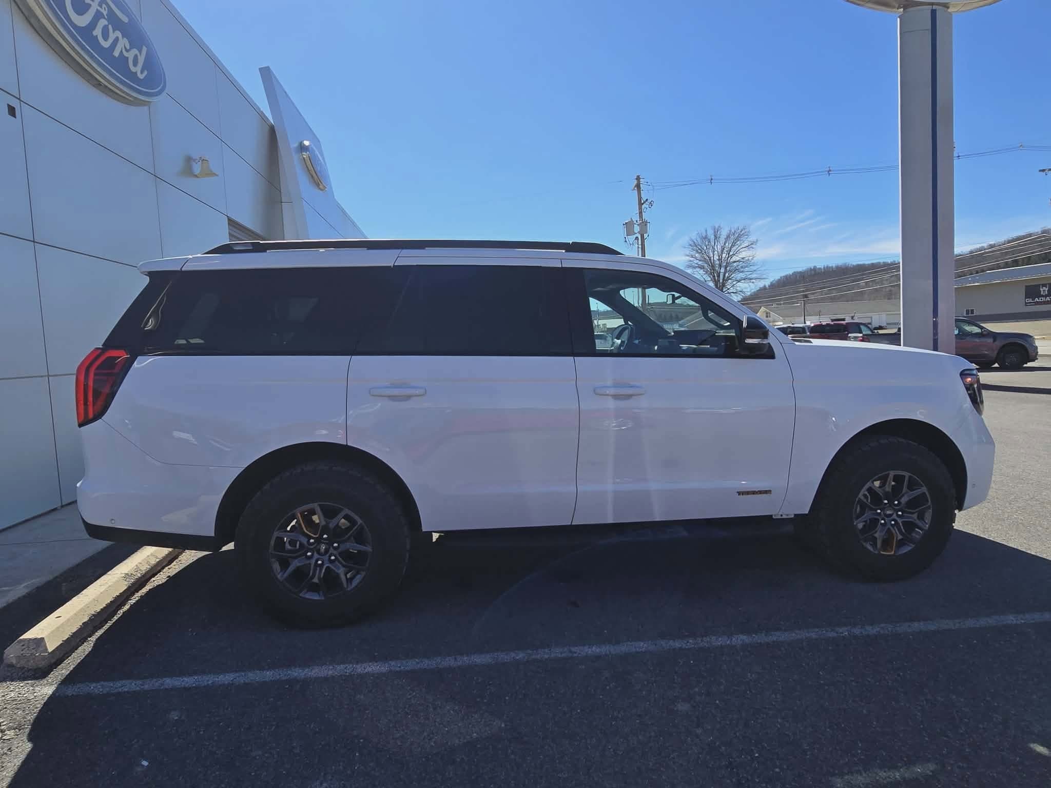ford expedition 2025 1FMJU1RG8SEA04457 image ford expedition 2025 1FMJU1RG8SEA04457 image