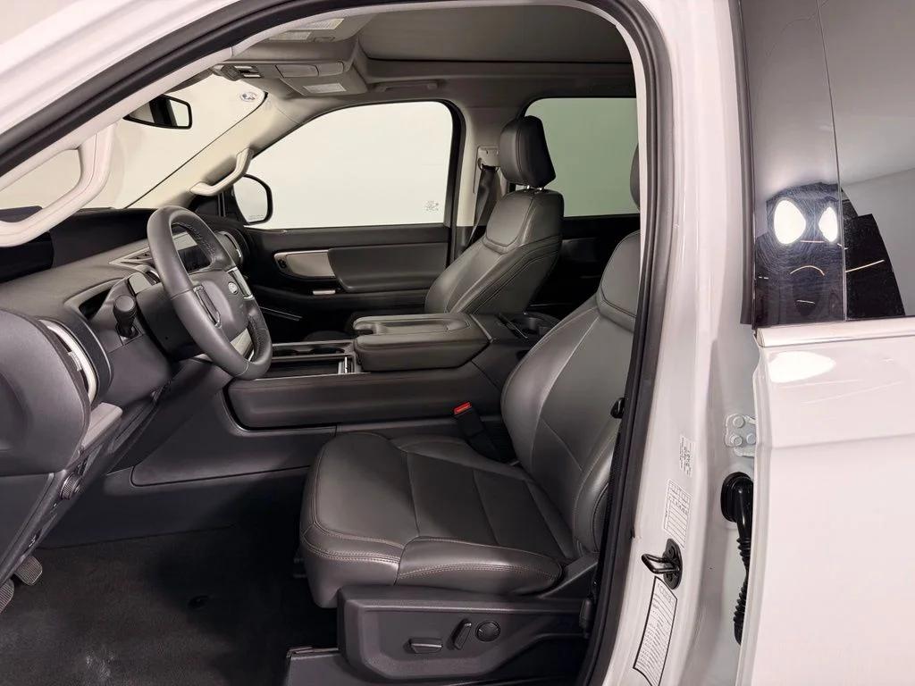 ford expedition 2025 1FMJU1J80SEA23069 image ford expedition 2025 1FMJU1J80SEA23069 image