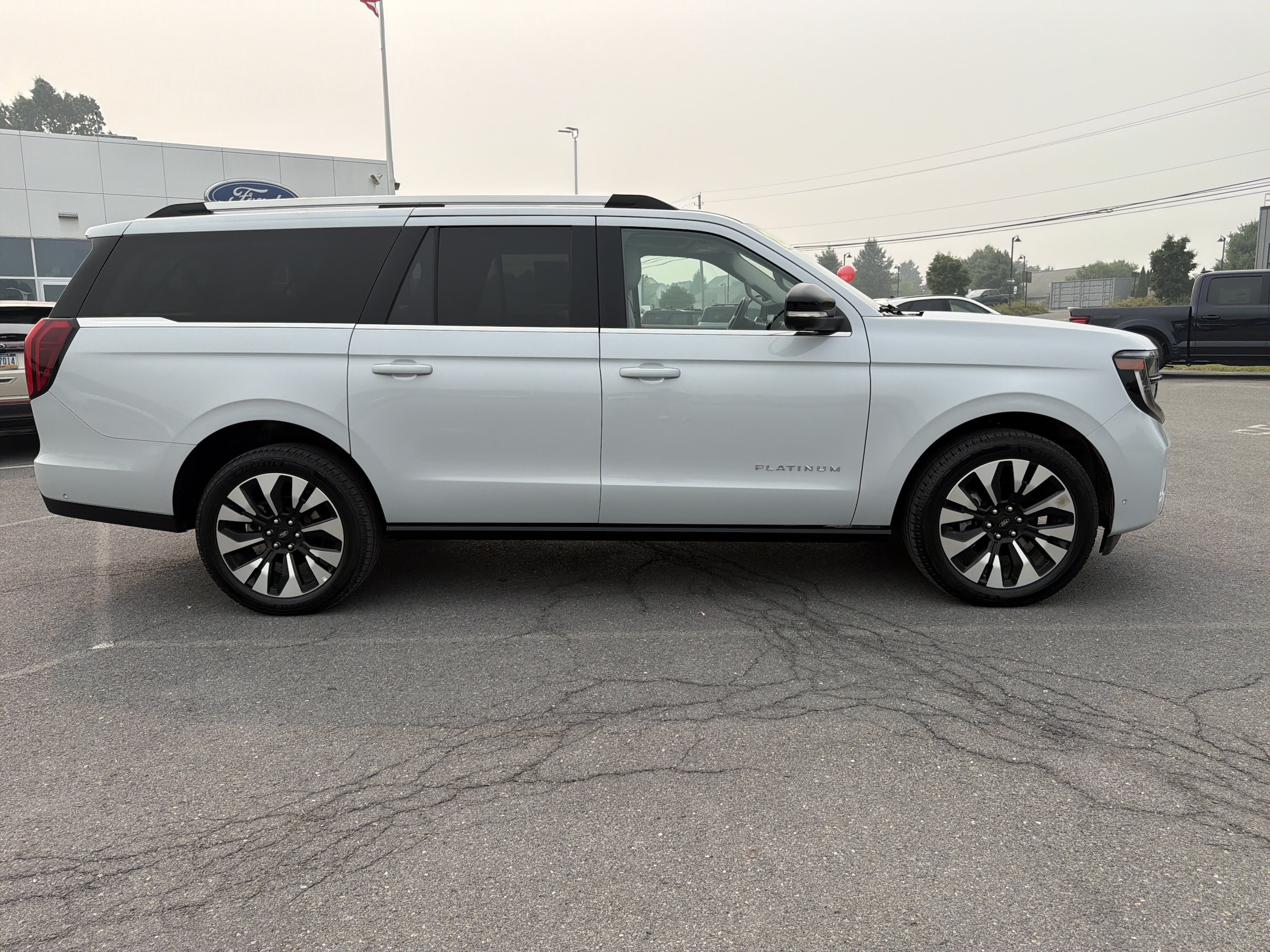ford expedition 2025 1FMJK1M85SEA36563 image ford expedition 2025 1FMJK1M85SEA36563 image