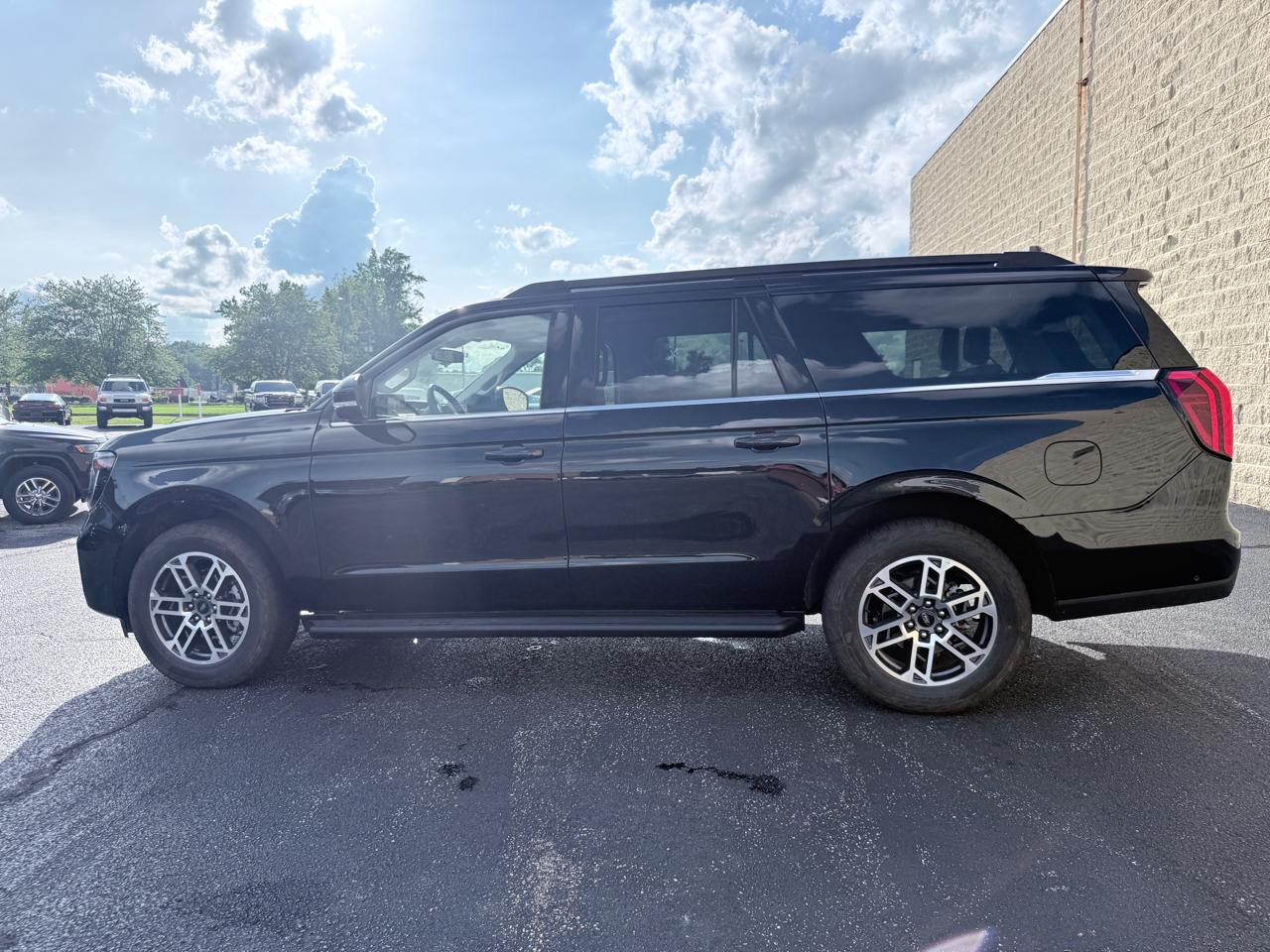 ford expedition 2025 1FMJK1J80SEA35177 image ford expedition 2025 1FMJK1J80SEA35177 image
