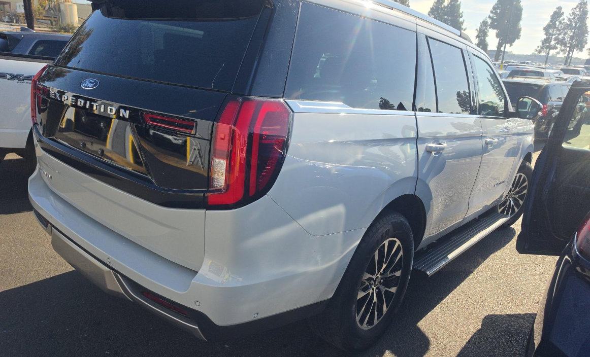 ford expedition 2025 1FMJU1M81SEA34531 image ford expedition 2025 1FMJU1M81SEA34531 image