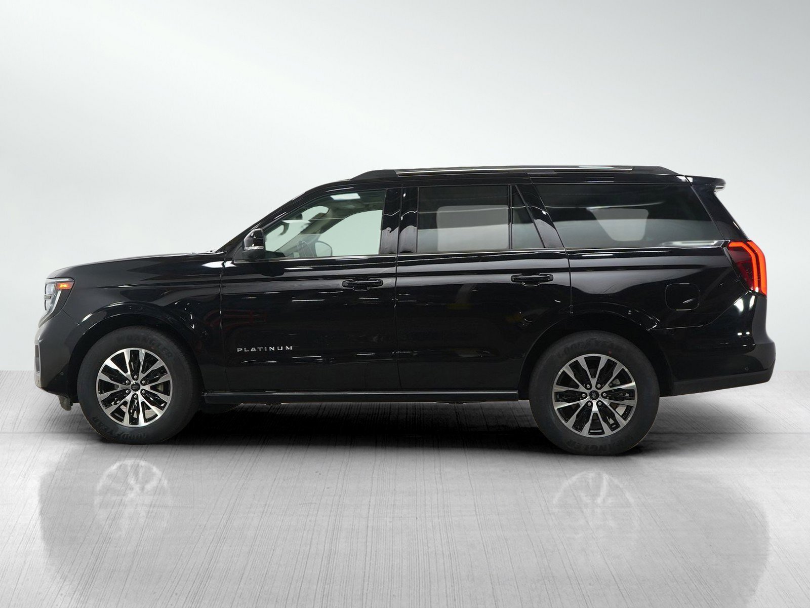 ford expedition 2025 1FMJU1M88SEA23994 image ford expedition 2025 1FMJU1M88SEA23994 image