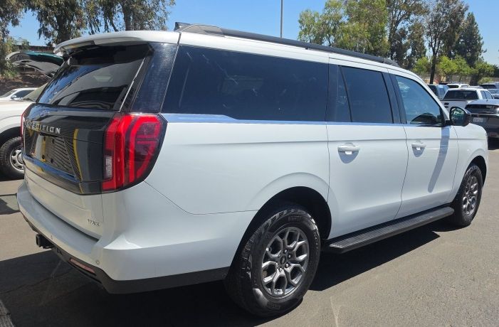 ford expedition 2025 1FMJK1H84SEA43854 image ford expedition 2025 1FMJK1H84SEA43854 image