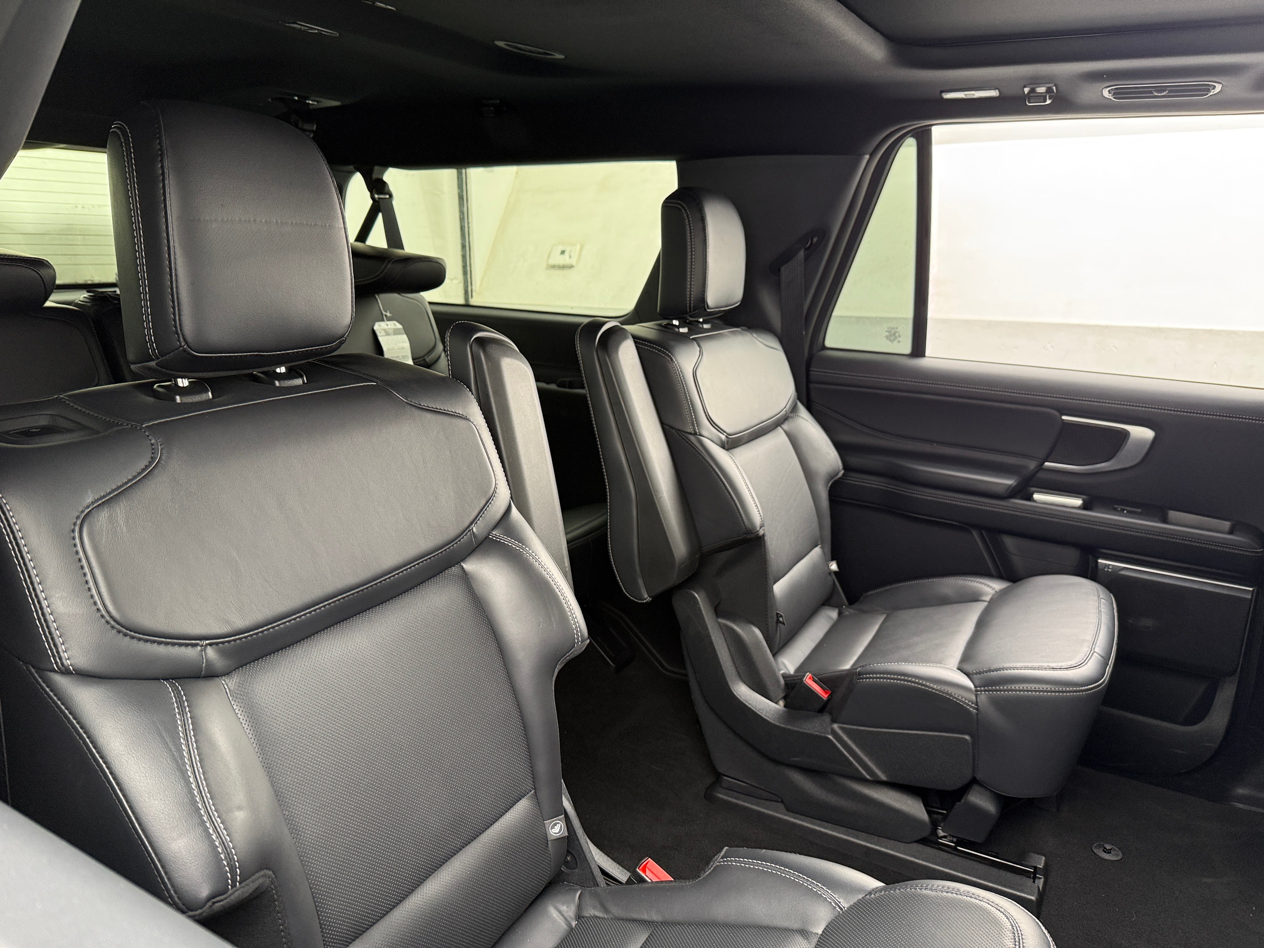 ford expedition 2025 1FMJK1M82SEA64224 image ford expedition 2025 1FMJK1M82SEA64224 image