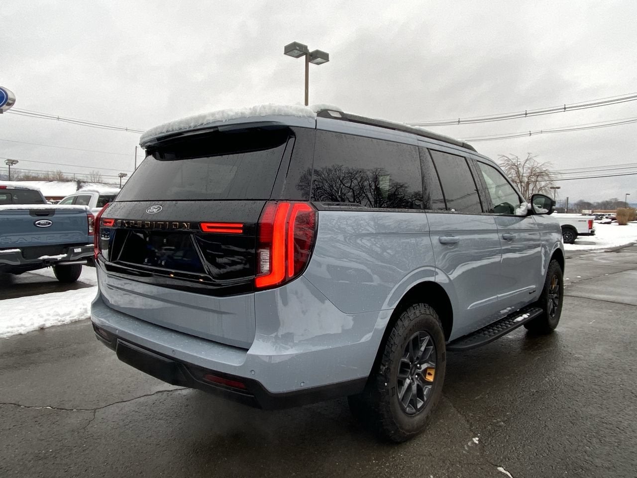 ford expedition 2025 1FMJU1RG5SEA56127 image ford expedition 2025 1FMJU1RG5SEA56127 image