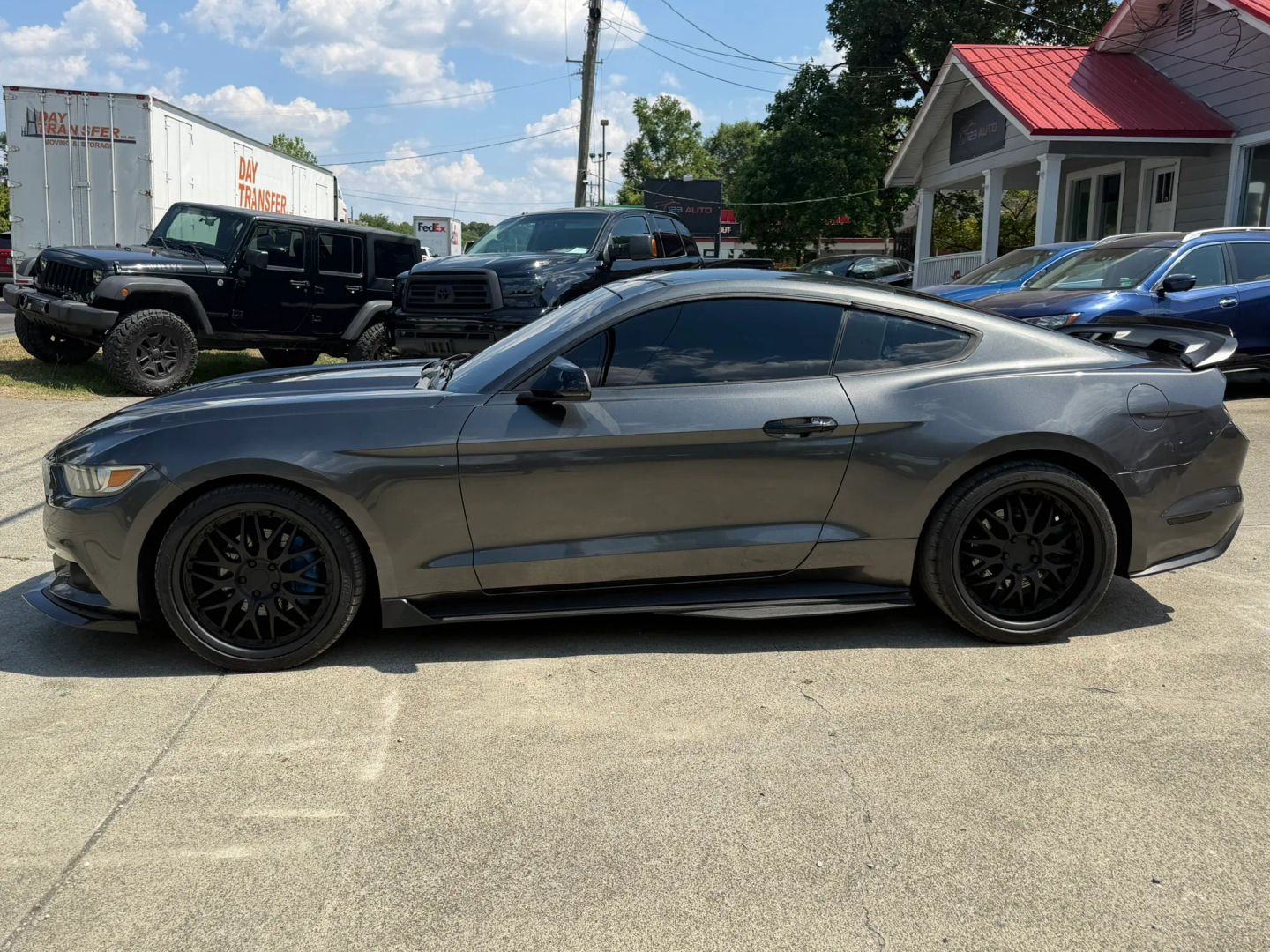 ford mustang 2016 1FA6P8TH6G5240596 image ford mustang 2016 1FA6P8TH6G5240596 image