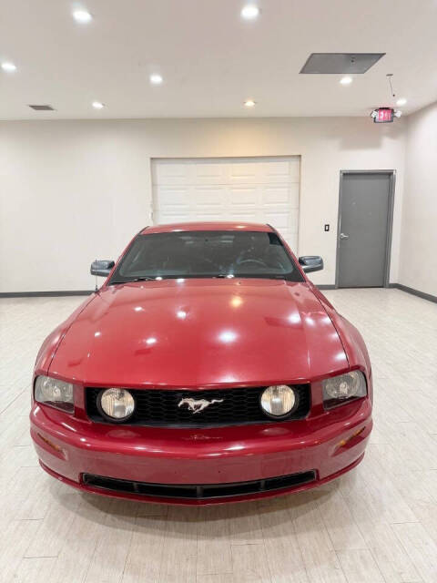 ford mustang 2008 1ZVHT82H085125748 image ford mustang 2008 1ZVHT82H085125748 image