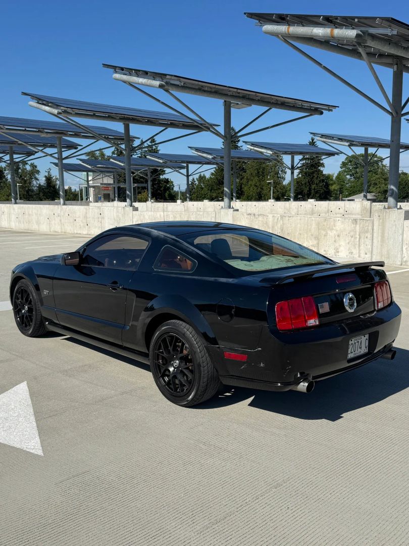 ford mustang 2007 1ZVHT82H375320385 image ford mustang 2007 1ZVHT82H375320385 image