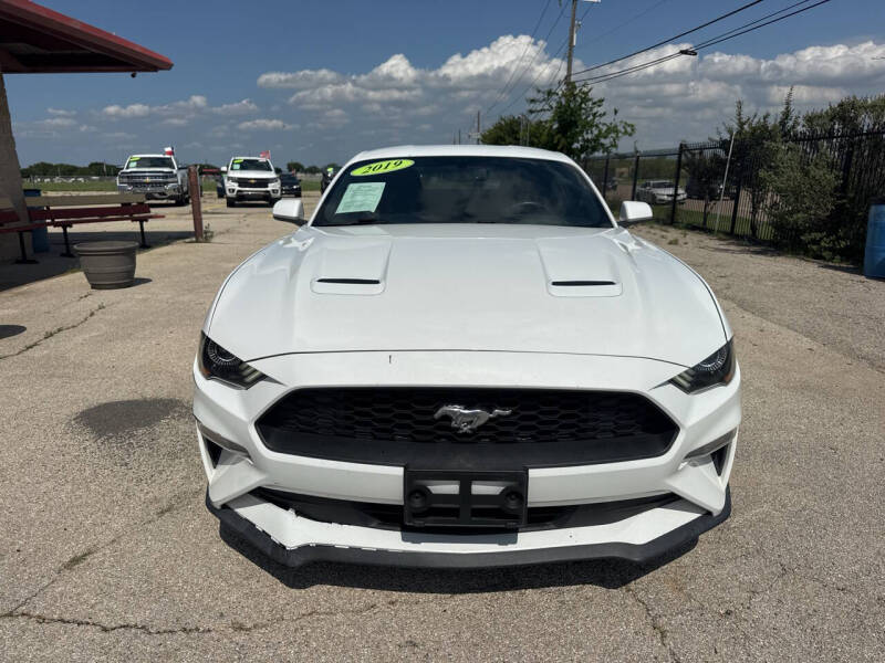 ford mustang 2019 1FA6P8TH8K5134420 image ford mustang 2019 1FA6P8TH8K5134420 image