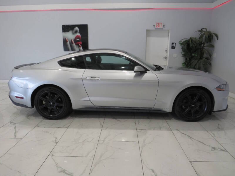 ford mustang 2019 1FA6P8TH2K5117824 image ford mustang 2019 1FA6P8TH2K5117824 image