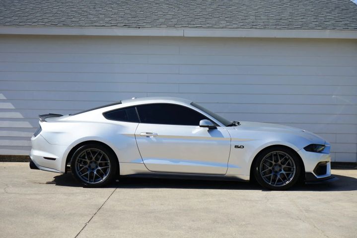 ford mustang 2019 1FA6P8CFXK5151685 image ford mustang 2019 1FA6P8CFXK5151685 image