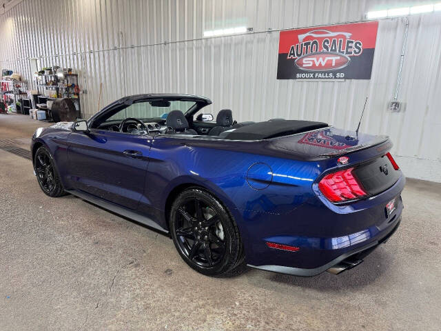 ford mustang 2019 1FATP8UH8K5186020 image ford mustang 2019 1FATP8UH8K5186020 image