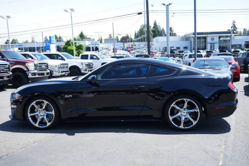 ford mustang 2018 1FA6P8CF7J5120795 image ford mustang 2018 1FA6P8CF7J5120795 image