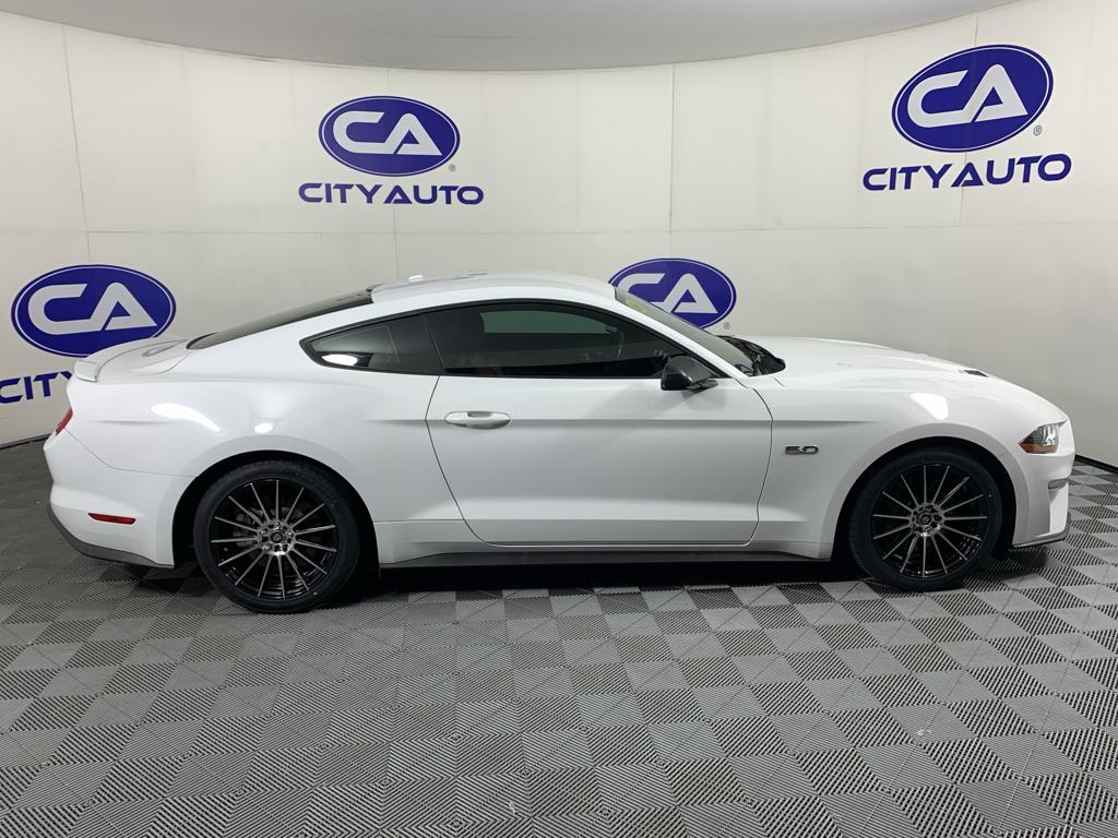 ford mustang 2018 1FA6P8CF9J5126856 image ford mustang 2018 1FA6P8CF9J5126856 image