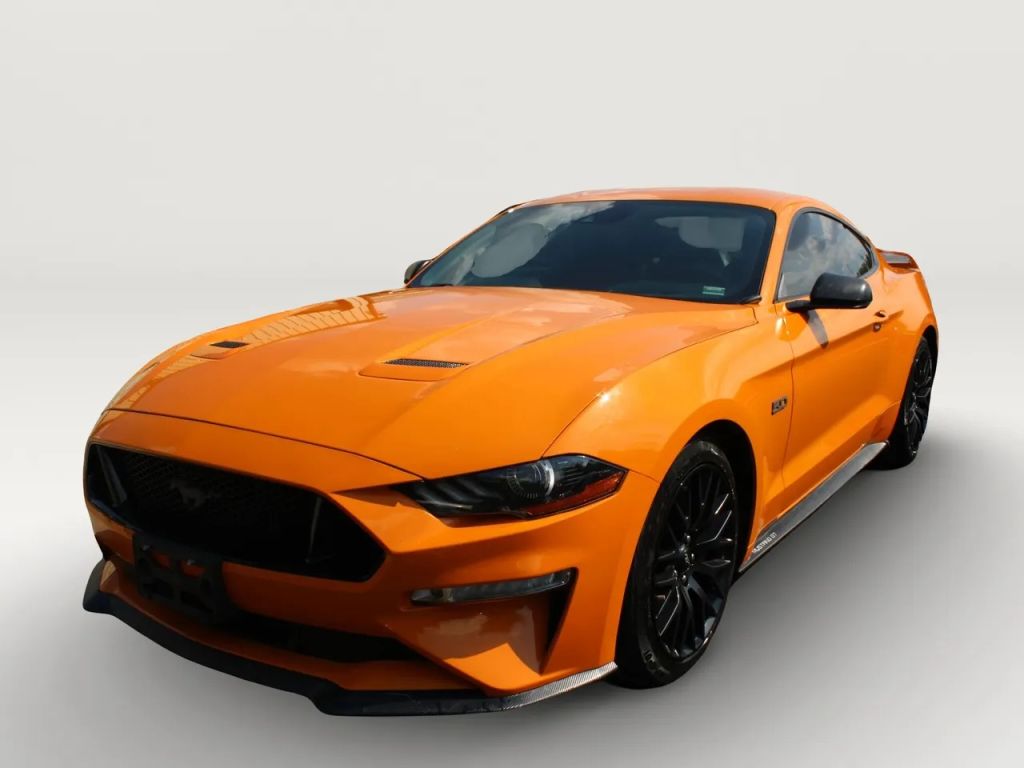 ford mustang 2018 1FA6P8CF3J5128229 image ford mustang 2018 1FA6P8CF3J5128229 image