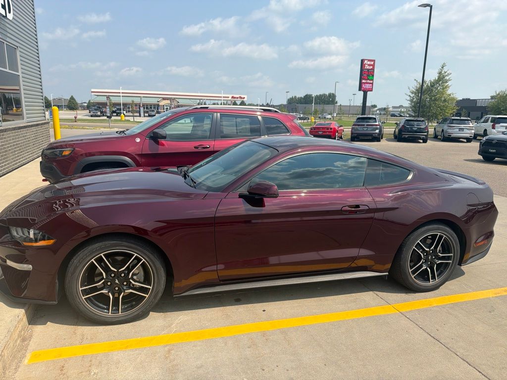 ford mustang 2018 1FA6P8TH6J5167303 image ford mustang 2018 1FA6P8TH6J5167303 image