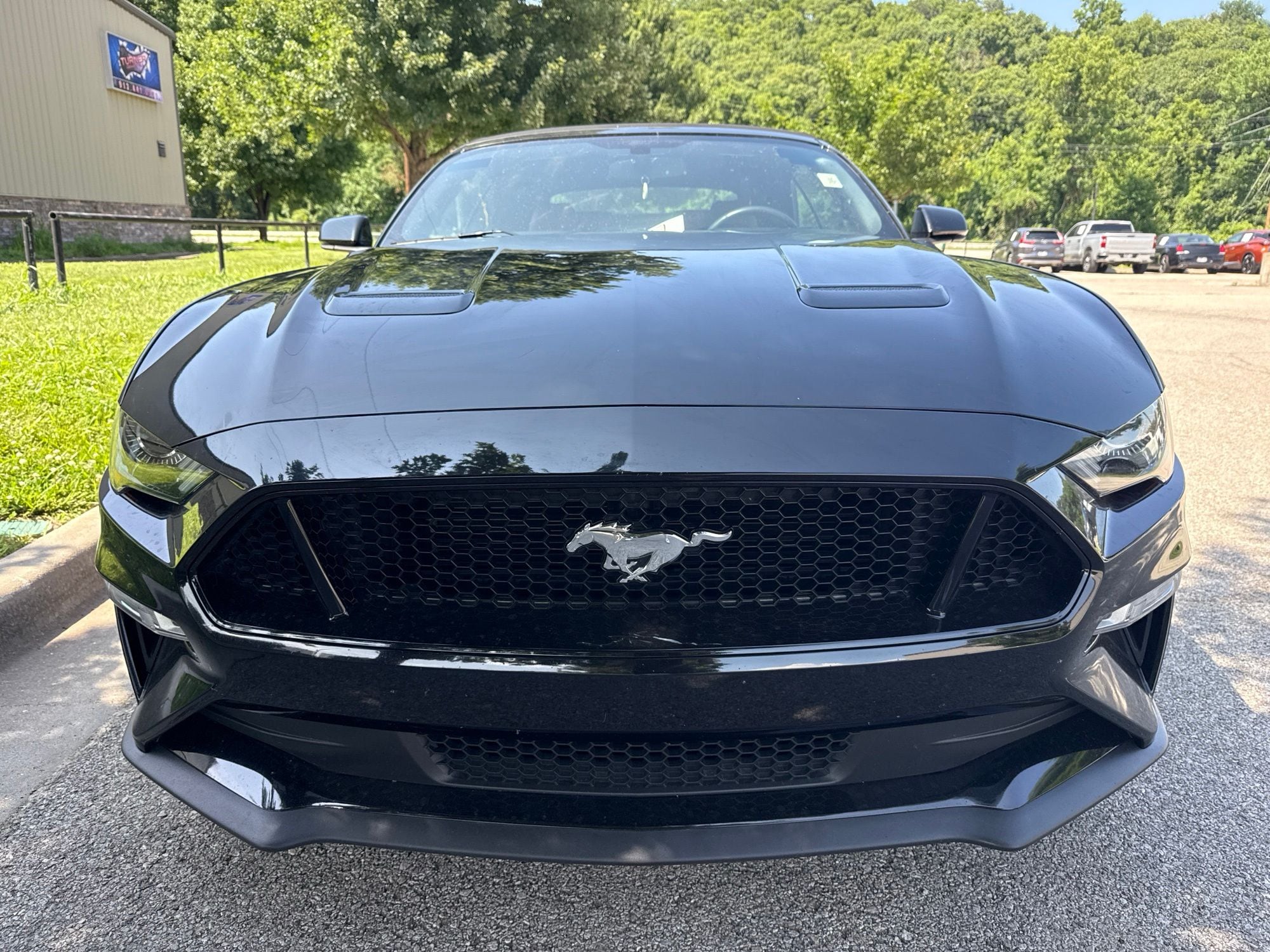 ford mustang 2018 1FATP8FF0J5105991 image ford mustang 2018 1FATP8FF0J5105991 image