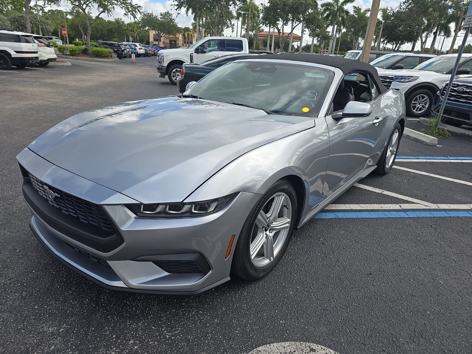 ford mustang 2026 1FAGP8UH4T5120244 image ford mustang 2026 1FAGP8UH4T5120244 image