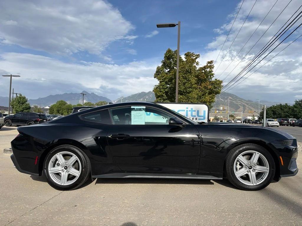ford mustang 2026 1FA6P8TH4T5117860 image ford mustang 2026 1FA6P8TH4T5117860 image