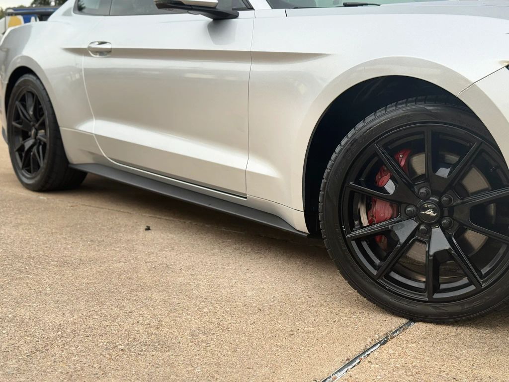 ford mustang 2017 1FA6P8CF6H5281228 image ford mustang 2017 1FA6P8CF6H5281228 image