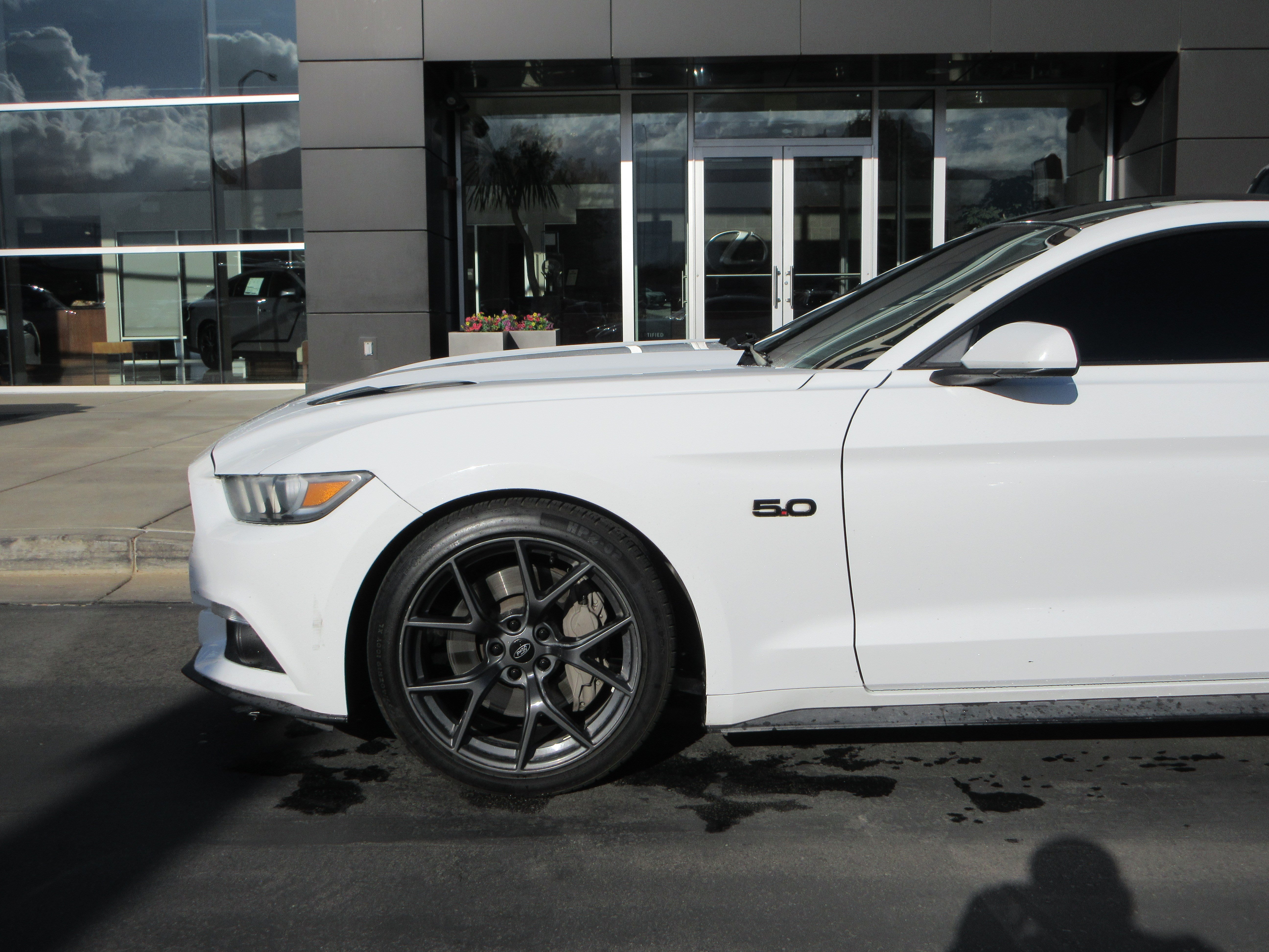 ford mustang 2017 1FA6P8CF2H5250381 image ford mustang 2017 1FA6P8CF2H5250381 image
