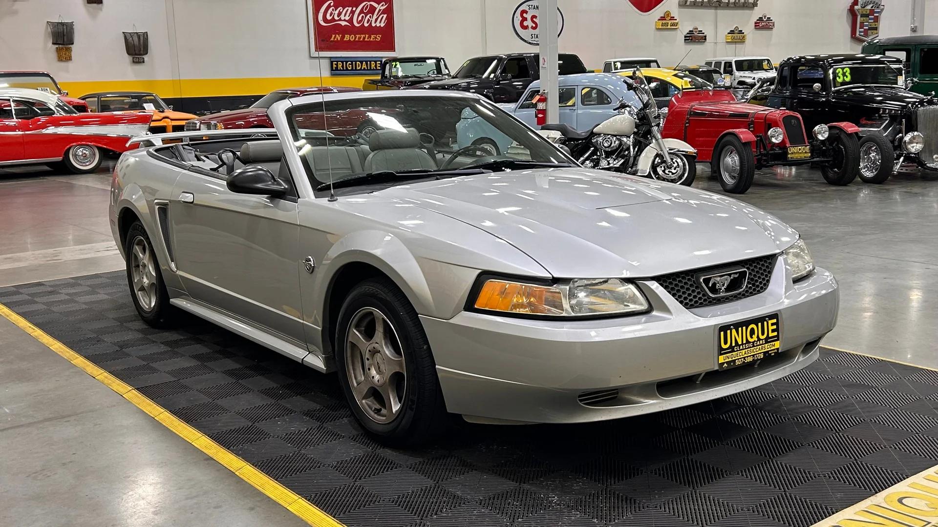ford mustang 2004 1FAFP446X4F238037 image ford mustang 2004 1FAFP446X4F238037 image