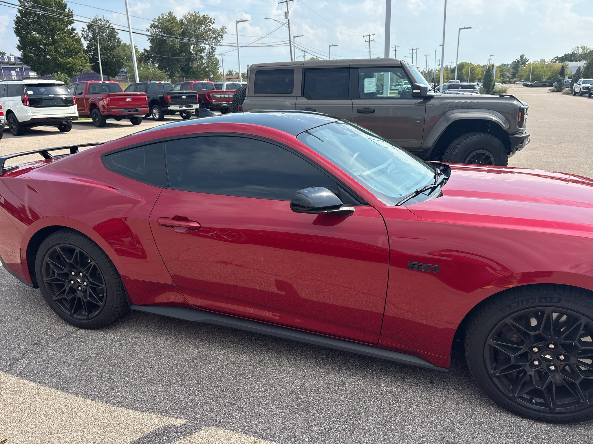 ford mustang 2024 1FA6P8CF1R5402250 image ford mustang 2024 1FA6P8CF1R5402250 image