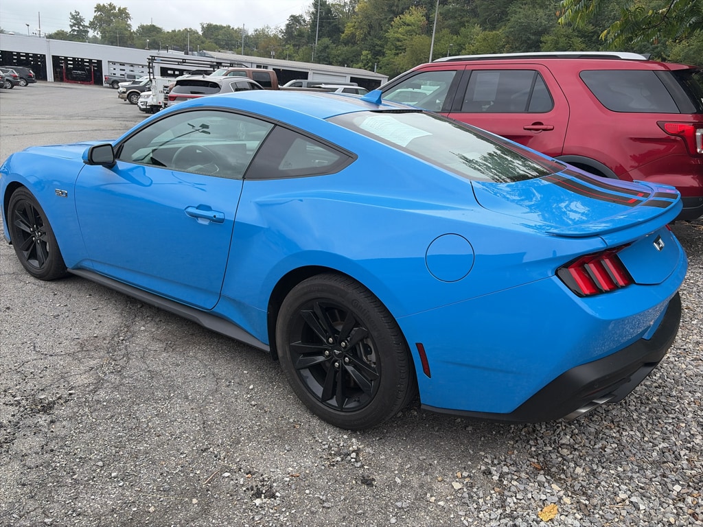 ford mustang 2024 1FA6P8CF5R5412778 image ford mustang 2024 1FA6P8CF5R5412778 image
