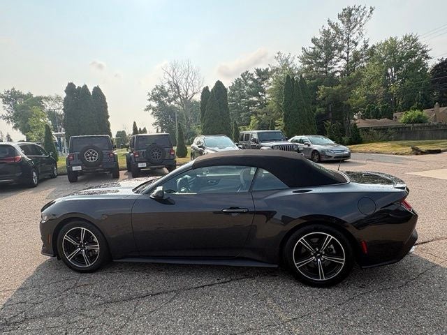 ford mustang 2024 1FAGP8UH2R5137164 image ford mustang 2024 1FAGP8UH2R5137164 image