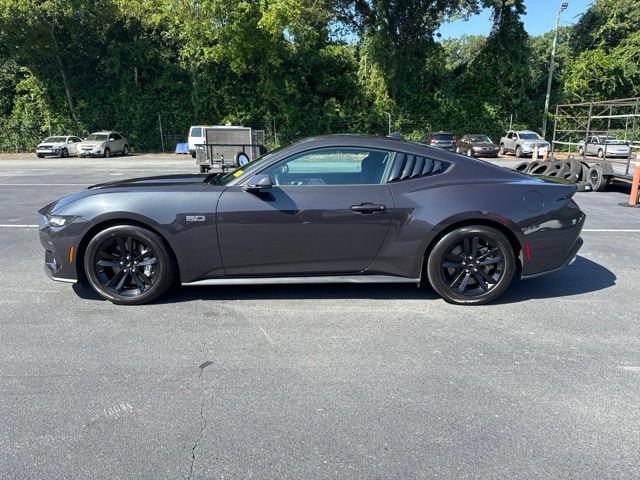 ford mustang 2024 1FA6P8CF3R5431331 image ford mustang 2024 1FA6P8CF3R5431331 image