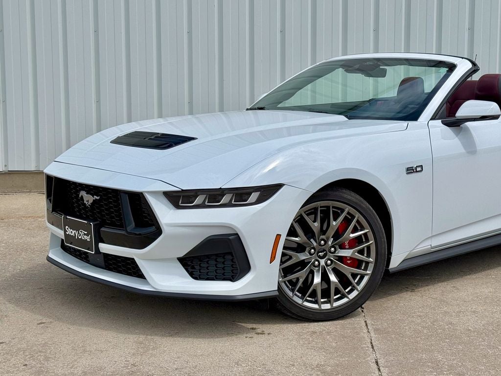 ford mustang 2024 1FAGP8FF8R5109476 image ford mustang 2024 1FAGP8FF8R5109476 image