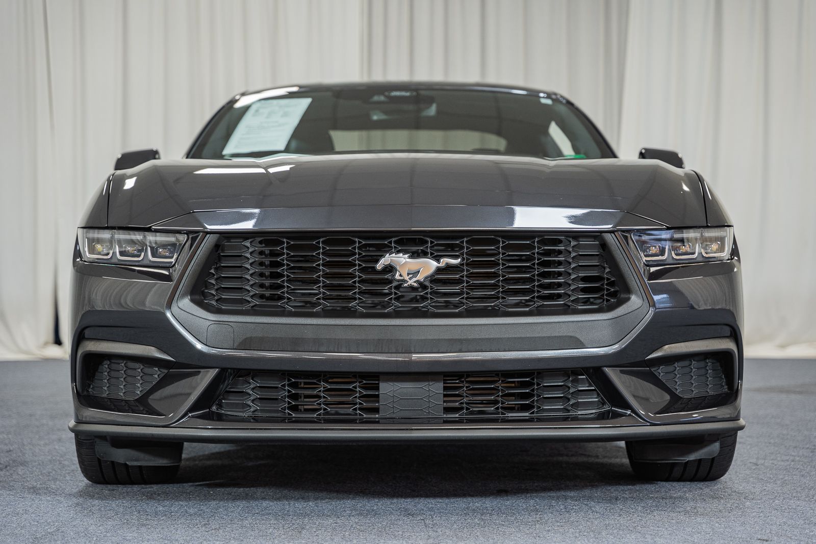 ford mustang 2024 1FA6P8TH8R5136114 image ford mustang 2024 1FA6P8TH8R5136114 image