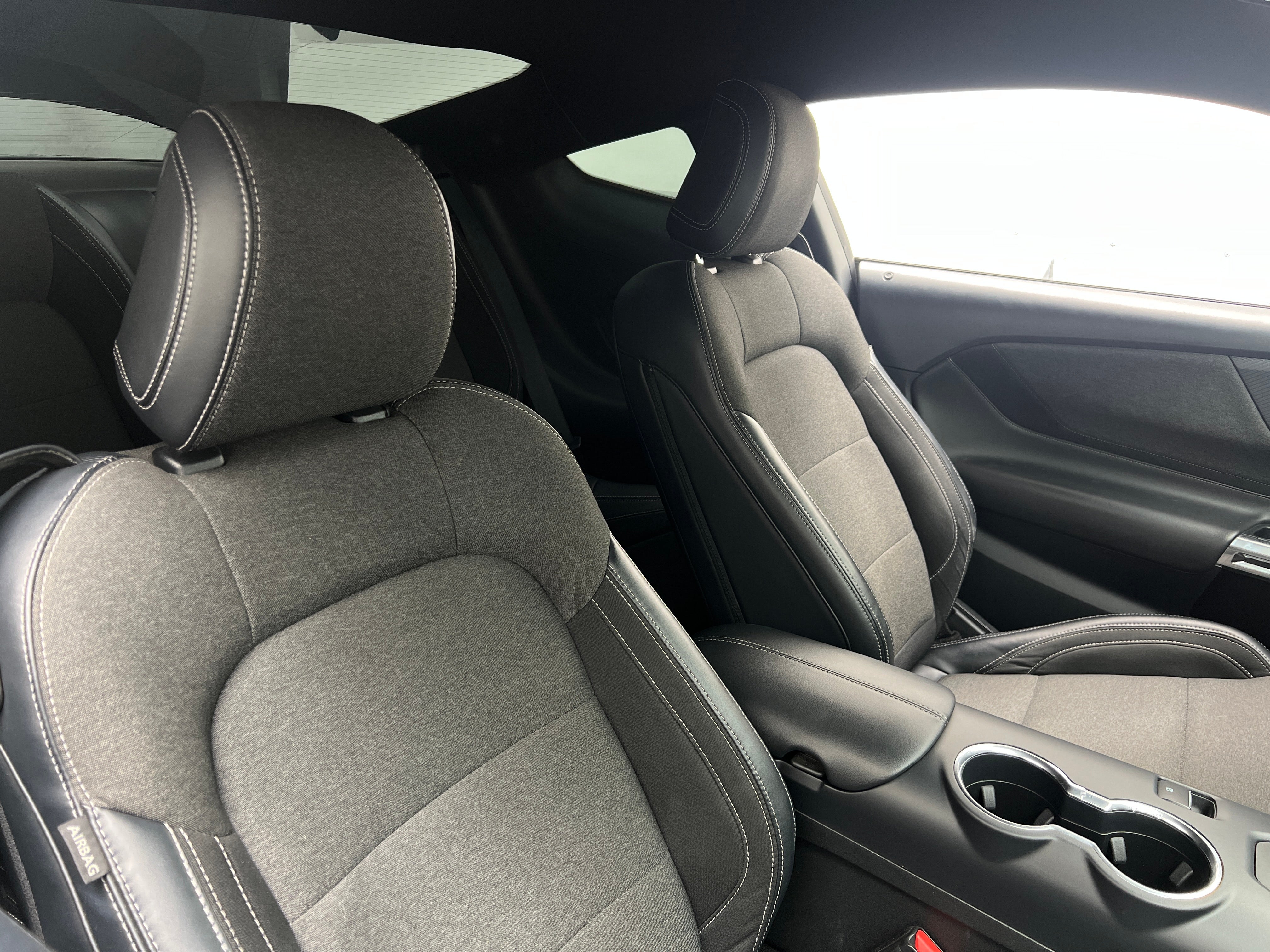 ford mustang 2024 1FA6P8TH0R5118867 image ford mustang 2024 1FA6P8TH0R5118867 image