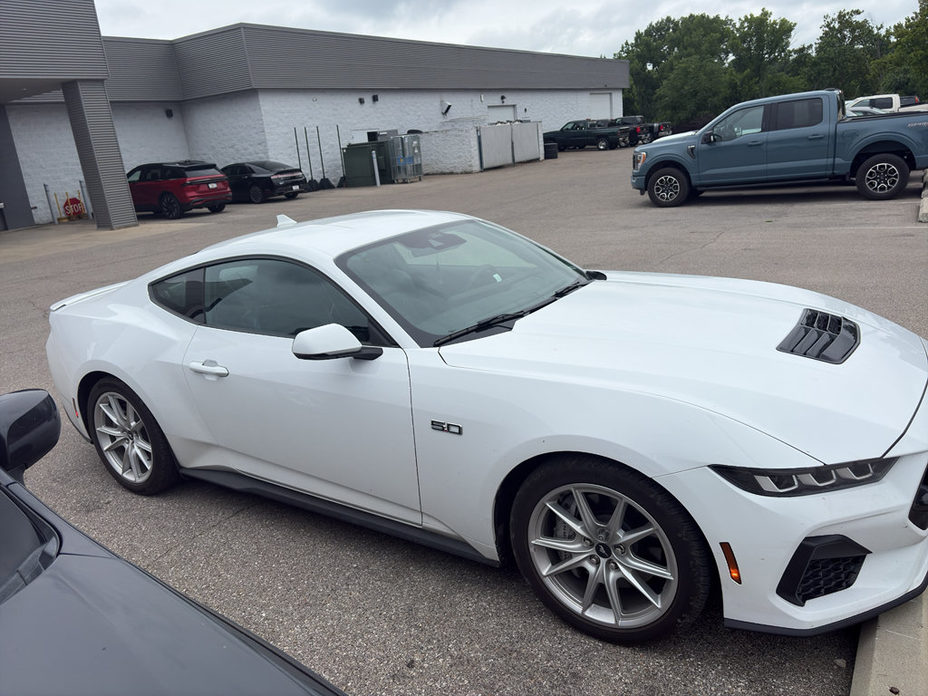 ford mustang 2024 1FA6P8CF0R5410324 image ford mustang 2024 1FA6P8CF0R5410324 image