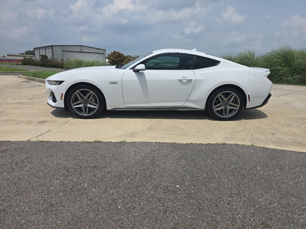 ford mustang 2024 1FA6P8CF6R5435227 image ford mustang 2024 1FA6P8CF6R5435227 image